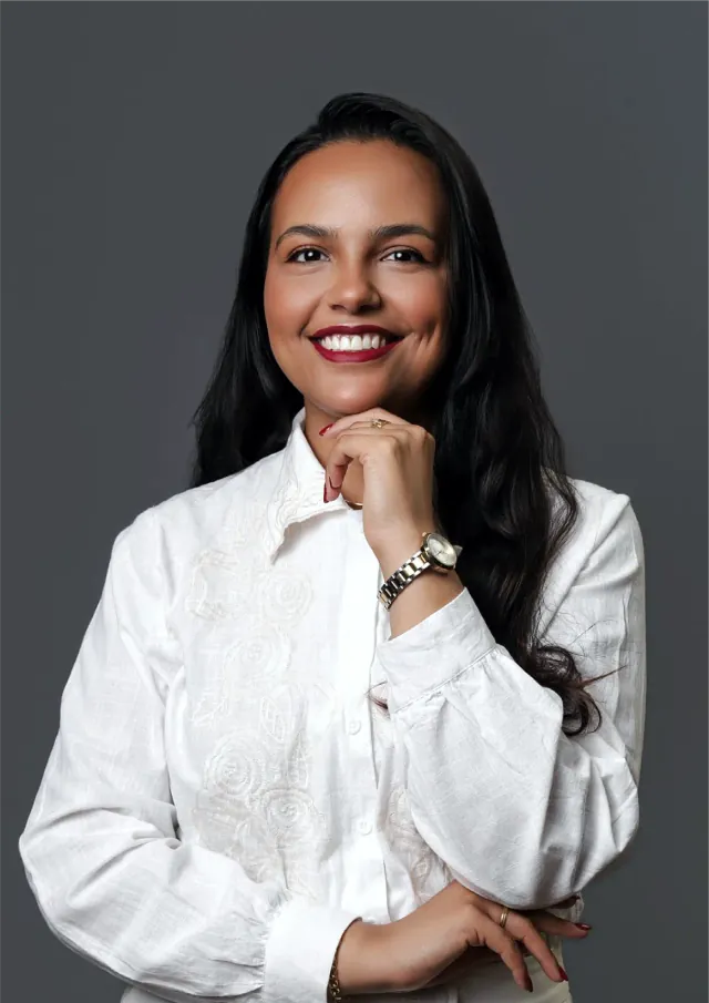 Dra. Yanne Cedro